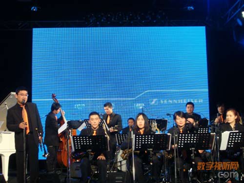 “Great opening and Christmas Celebration”2010ʢ(hu)