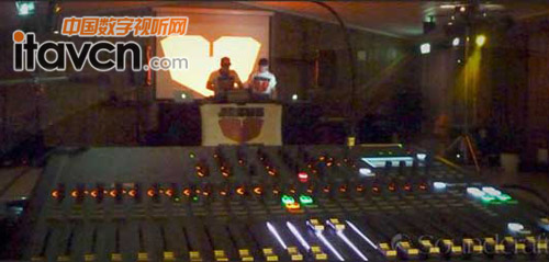 Soundcraft Si Compact 24(sh){(dio)_(ti)