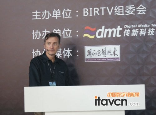 BIRTVҕ Rken skok V_(ti)IP AudioQv