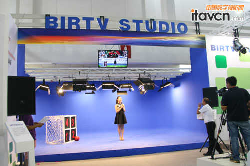 yBIRTV StudioVҕչ
